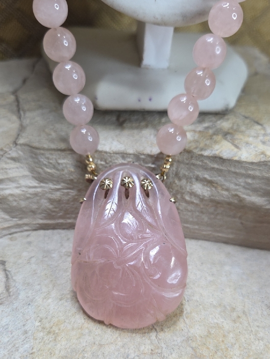 Hand Crafted Jewelry - 14K Solid Gold With Pink Jadeite Clasp Pendant Pre Antique Jadeite Long Necklace